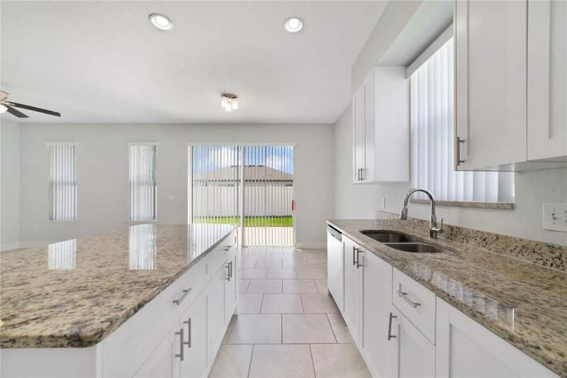 3 bedroom Single Family Residence at 128 Willow Drive, Poinciana Nbrhd 02 Village 08, Poinciana — photo 4