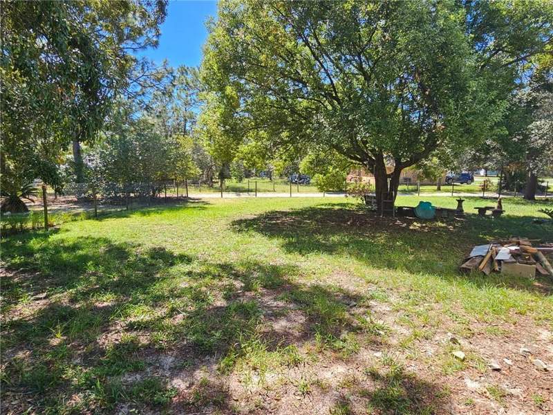 2 bedroom home at 5761 S Greenfield Terrace, Homosassa, Homosassa — photo 2