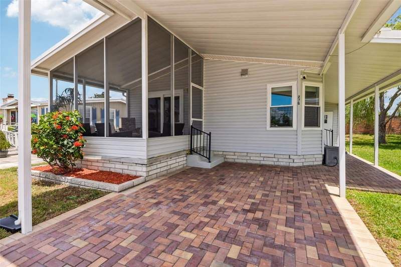 2 bedroom Manufactured Home at 276 Pelican Drive, Gull-Aire Village, Oldsmar — photo 3