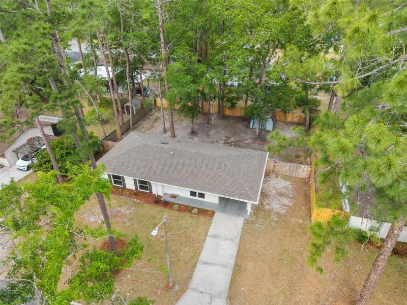 3 bedroom Single Family Residence at 4330 NW 21st Street, Paradise Pines, Gainesville — photo 2