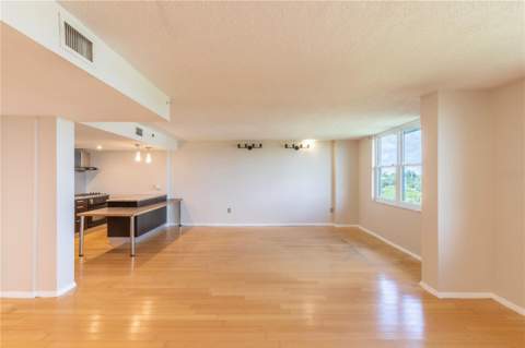 701 S Madison Avenue #502, Clearwater FL - photo 6 of 6