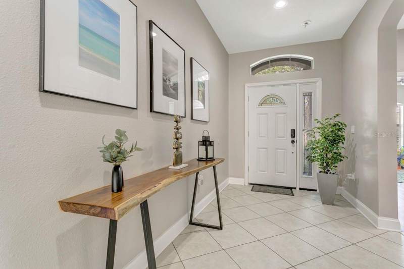 5 bedroom Single Family Residence at 501 Stone Briar Drive, Mira Lago West Ph 1, Ruskin — photo 3