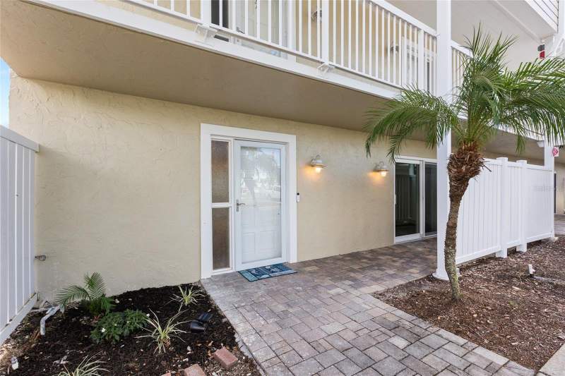 433 S PAULA DRIVE #1 home for sale in South Paula Point Condo