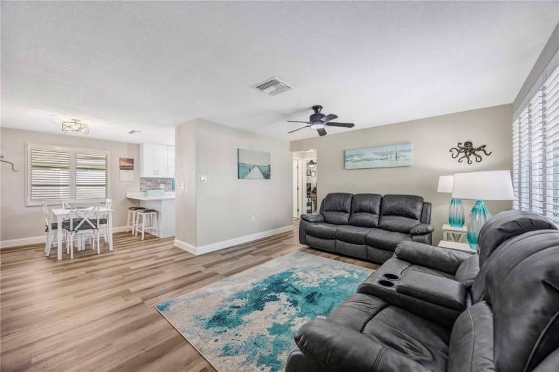 3 bedroom Single Family Residence at 2155 Edythe Dr, Harbor View Villas 1st Add, Dunedin — photo 3
