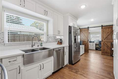 6052 Nebraska Avenue, New Port Richey FL - photo 23 of 63