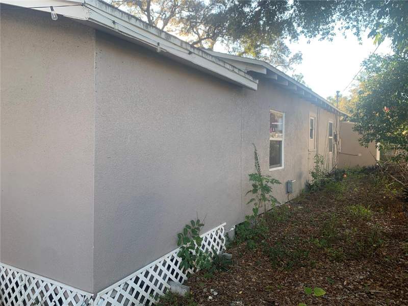 3 bedroom Single Family Residence at 1880 Sylvan Drive, Harbor Vista, Clearwater — photo 3