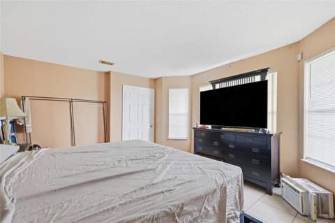 6923 Colony Oaks Lane, Orlando FL - photo 16 of 30