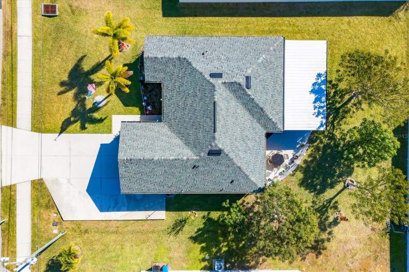 3 bedroom Single Family Residence at 1826 SW Trafalgar Parkway, Cape Coral, Cape Coral — photo 3