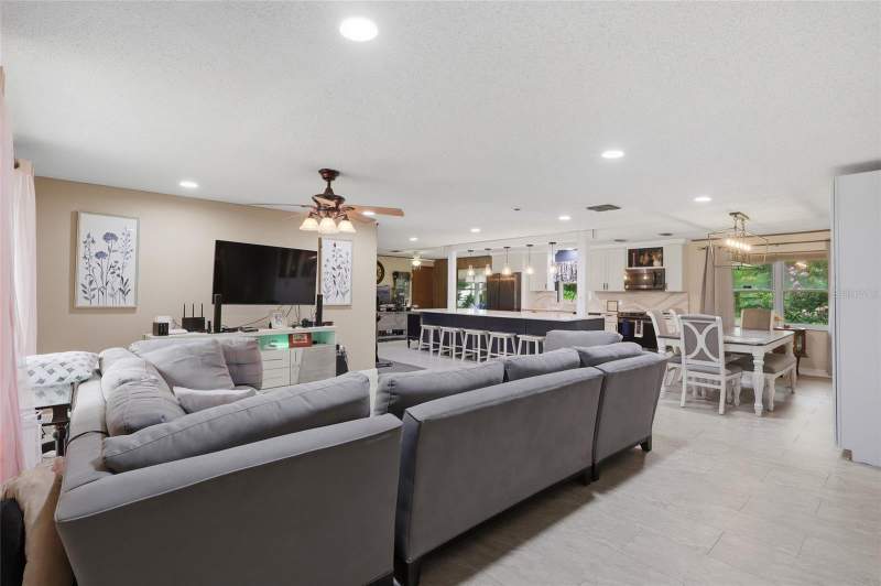 3 bedroom Single Family Residence at 4741 Seaberg Road, Zephyrhills Colony Co, Zephyrhills — photo 5