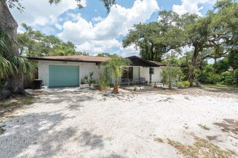 4986 Woodland Drive, St Petersburg FL - photo 6 of 6