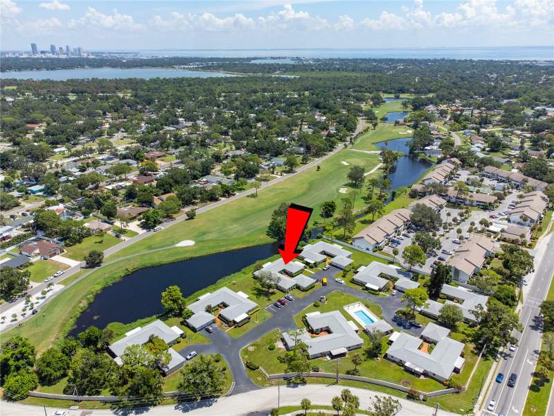 2 bedroom Villa at 2187 Corinne Court #C, Country Club Villas Condo, St Petersburg — photo 2