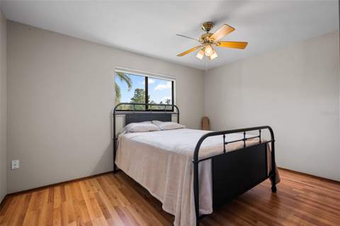 8012 Lake Drive, Palmetto FL - photo 16 of 27