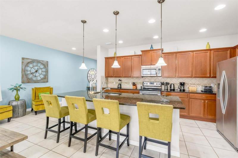 4 bedroom Townhouse at 1987 Majorca Drive, Windsor At Westside Ph 1, Kissimmee — photo 5