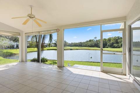 6639 Sun Point Court, New Port Richey FL - photo 7 of 67
