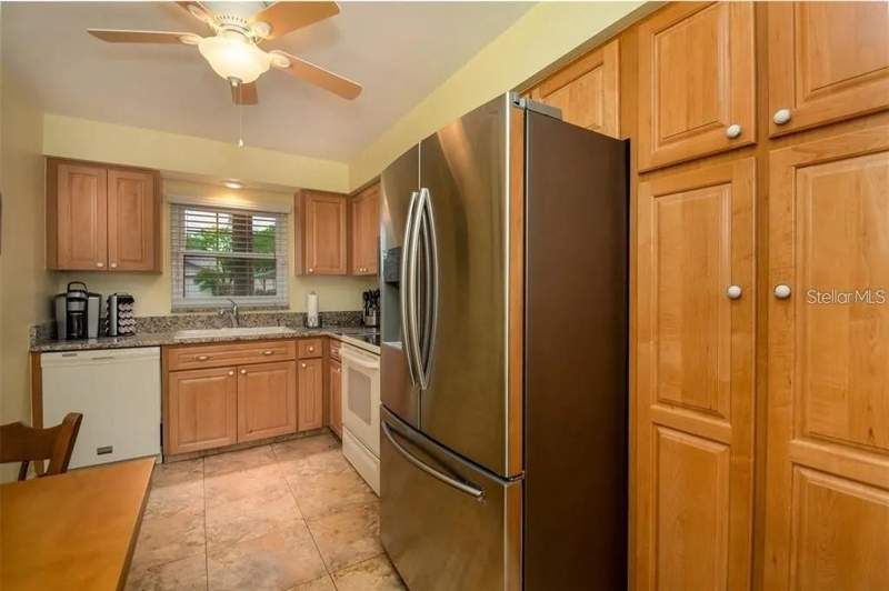 3 bedroom Single Family Residence at 999 Gillespie Drive, Highland Lakes Unit Fifteen Ph 1, Palm Harbor — photo 4
