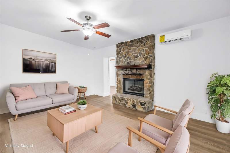 5 bedroom Single Family Residence at 110 NE Monroe Circle #1, North St Petersburg, St Petersburg — photo 5