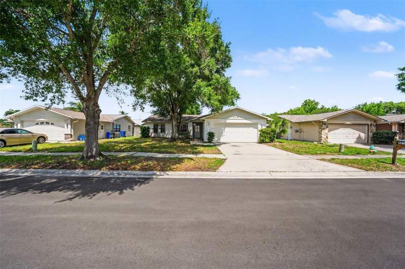 3 bedroom Single Family Residence at 4816 W Addax Drive, Park Lake Estates, New Port Richey — photo 5