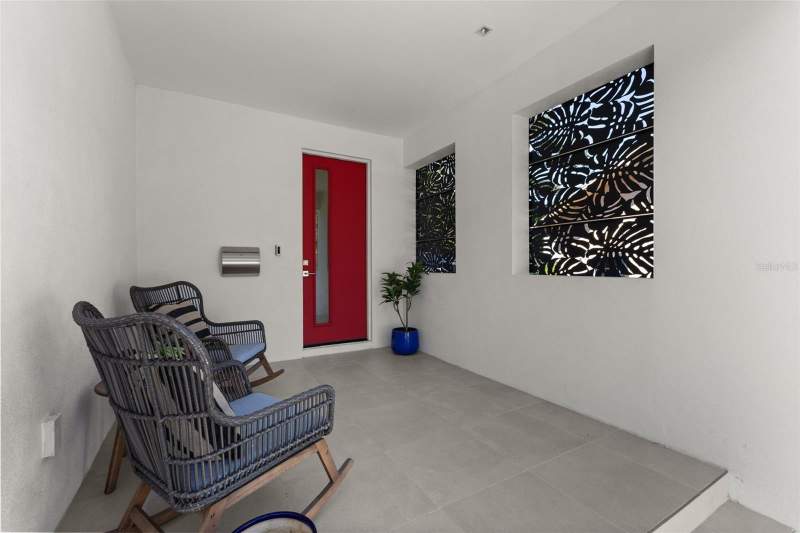 3 bedroom Single Family Residence at 668 Newton Avenue, Garden City Sub, St Petersburg — photo 3