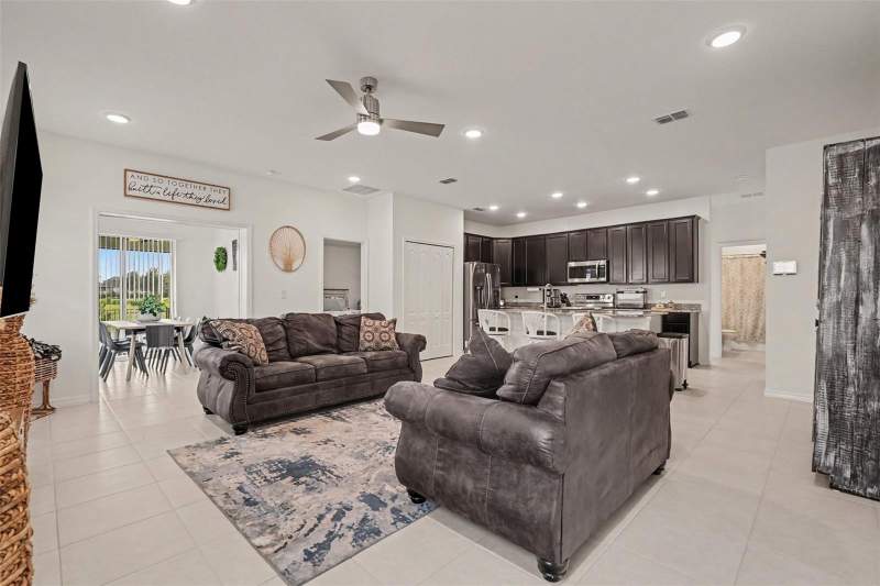 3 bedroom Single Family Residence at 31088 Jazz Leaf Place, Mirada, San Antonio — photo 2