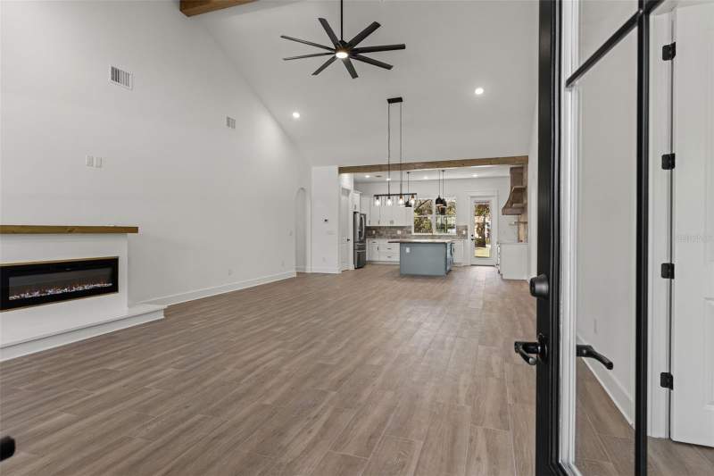 4 bedroom Single Family Residence at 10380 Yellowstone, Royal Highlands, Weeki Wachee — photo 4