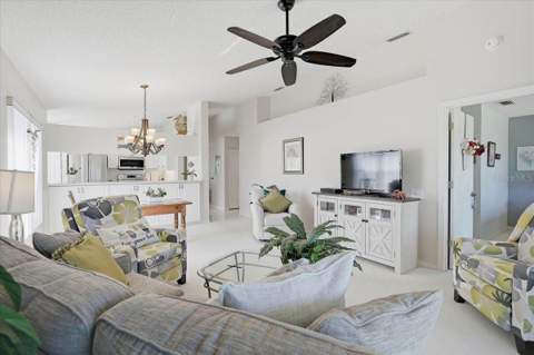 4214 Caddie Drive #204, Bradenton FL - photo 12 of 46