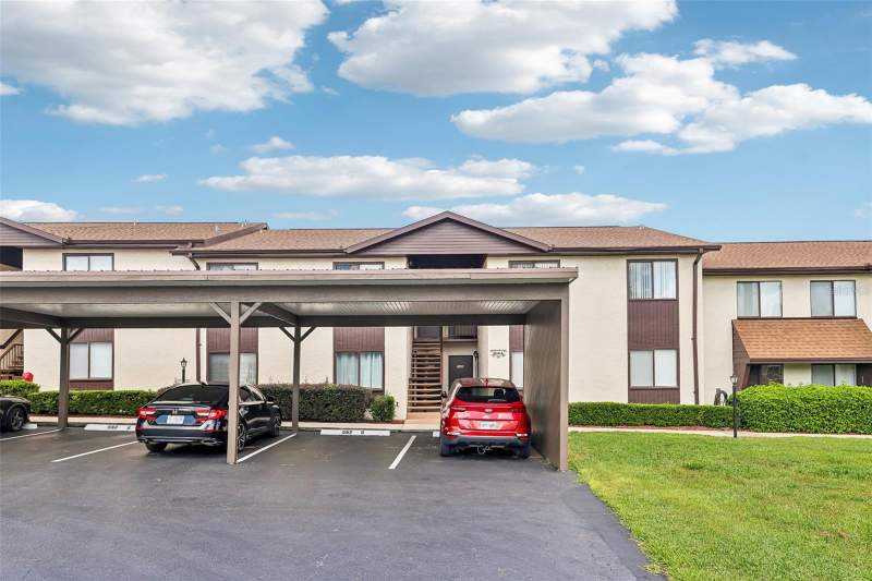 2 bedroom Condominium at 548 Fairways Drive #B, Silver Springs Shores Unit 04, Ocala — photo 2