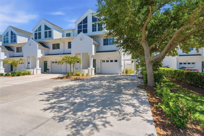 3 bedroom Townhouse at 14837 Seminole Trail, Tara Cay Sound North, Seminole — photo 4