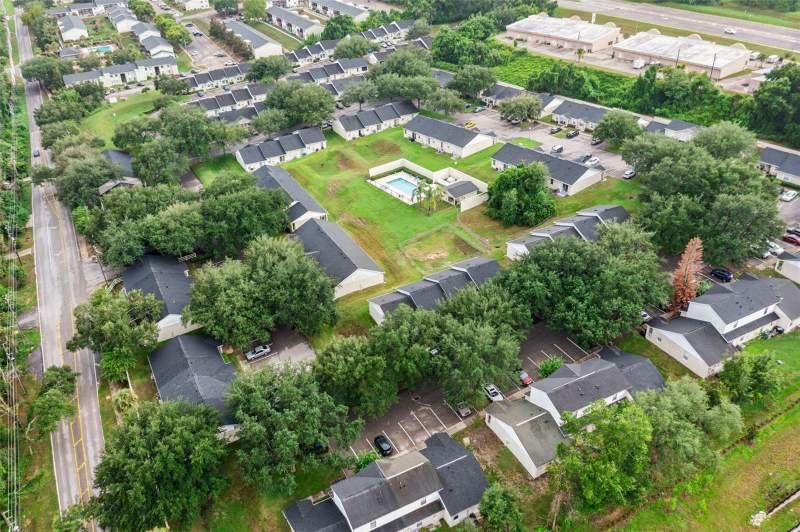 2 bedroom Villa at 608 S Grand Highway, Clermont Hillside Villas Twnhs, Clermont — photo 4