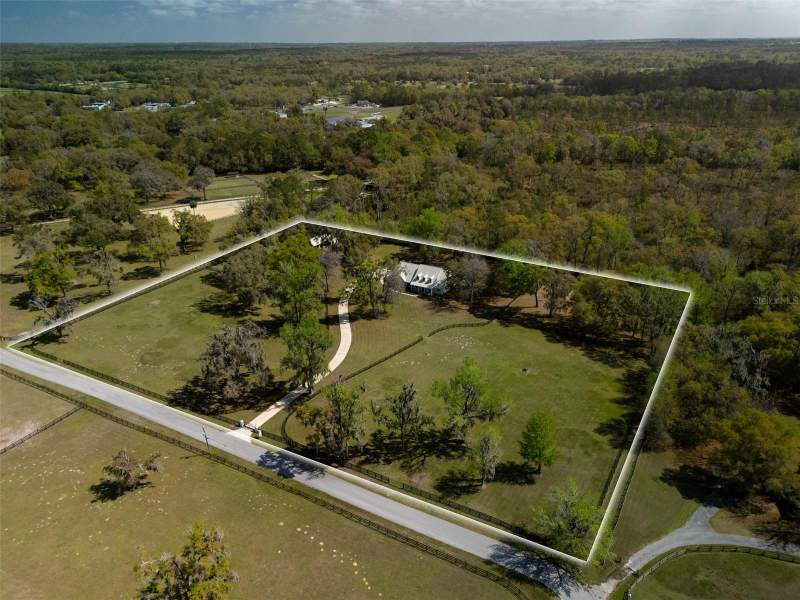 3 bedroom Farm at 8535 NW 136th Avenue Road, Pinnacle Park, Ocala — photo 2