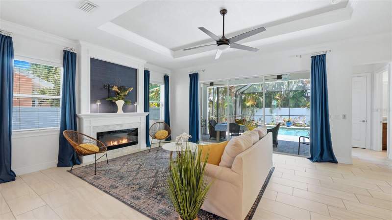 4 bedroom Single Family Residence at 1850 Magnolia Street, Poinsettia Park 2, Sarasota — photo 3