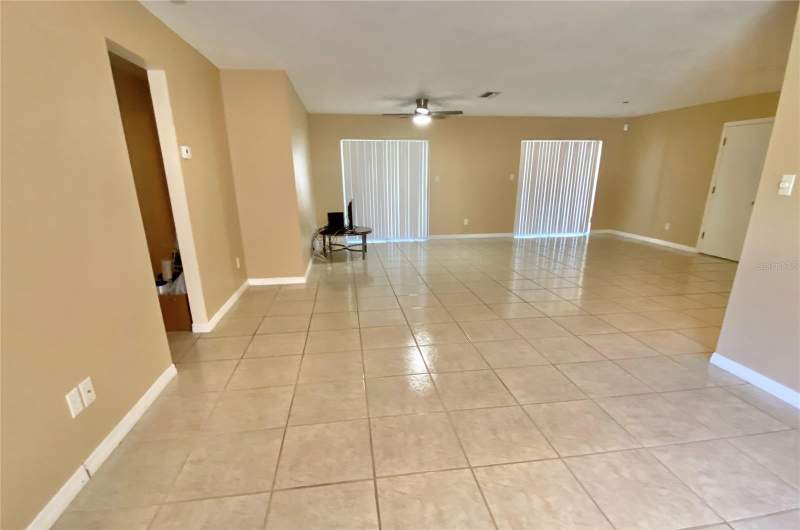 2 bedroom Single Family Residence at 10401 LARISSA STREET, LAKE RIDGE VILLAGE, ORLANDO — photo 4