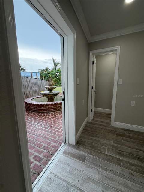 8715 Driftwood Drive, Tampa FL - photo 20 of 41