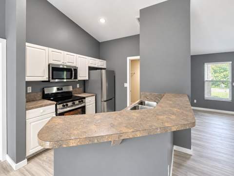 8439 Glover Avenue, North Port FL - photo 8 of 25