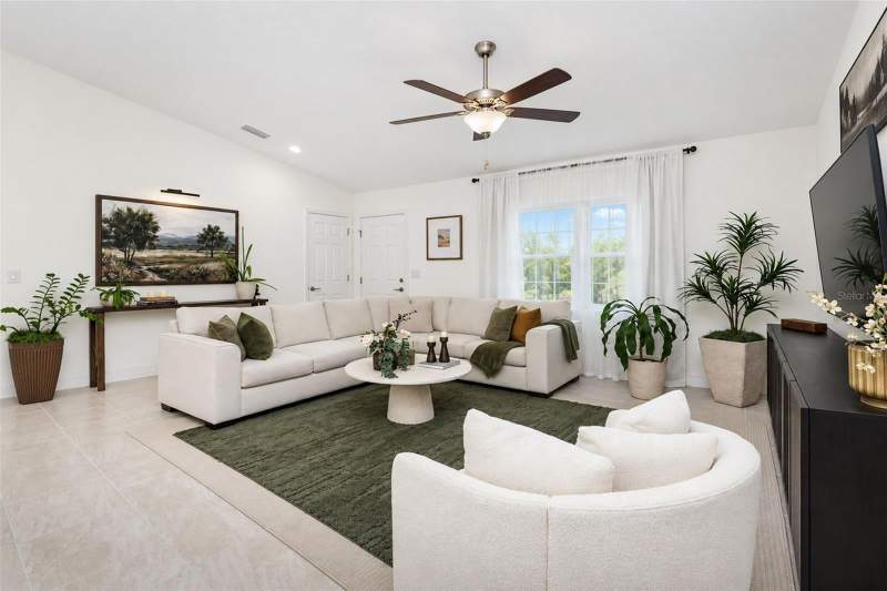 3 bedroom Single Family Residence at 4492 Kenoska Street, Port Charlotte Sub 12, North Port — photo 3