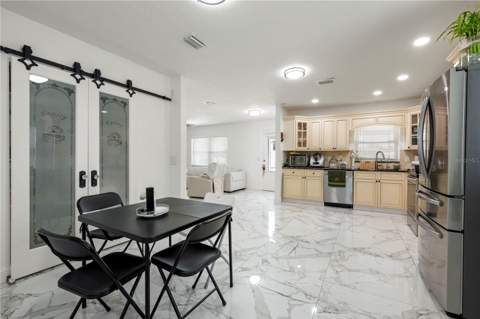 2811 W Ohio Avenue, Tampa FL - photo 6 of 6