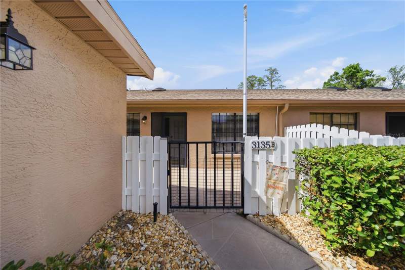 2 bedroom Villa at 3135 Charter Club Drive #B, Pine Ridge At Lake Tarpon Village, Tarpon Springs — photo 5