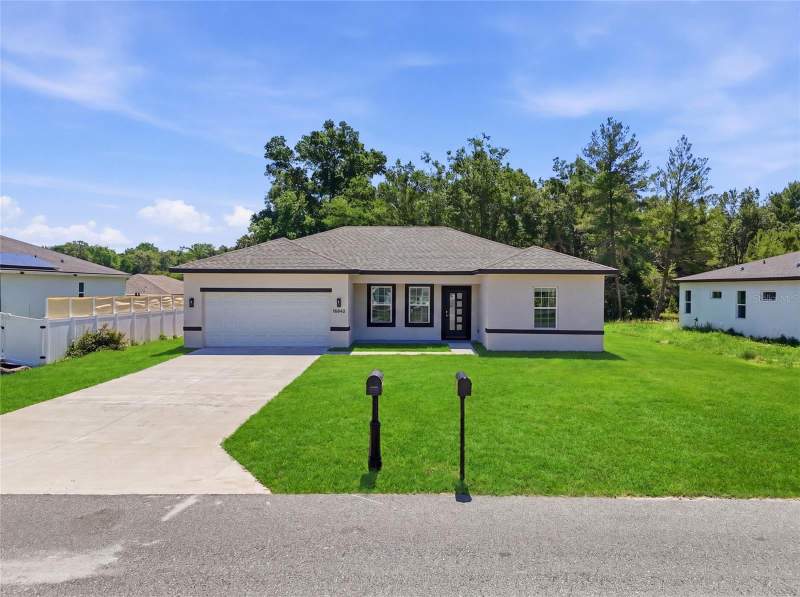 4 bedroom Single Family Residence at 16843 SW 18th Avenue Road, Marion Oaks Un 04, Ocala — photo 2