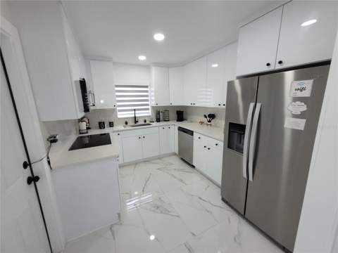 105 Forest Park Avenue, Temple Terrace FL - photo 6 of 24