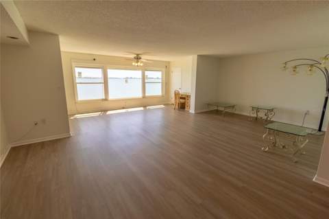 5980 Shore Boulevard #405, Gulfport FL - photo 7 of 36