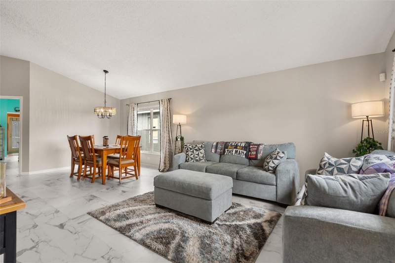 4 bedroom Single Family Residence at 551 Majesty Drive, Royal Palms Ph 02, Davenport — photo 4