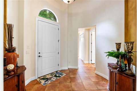 5204 Greens Drive, Lady Lake FL - photo 9 of 55
