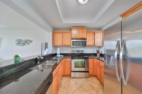3226 Mangrove Point Drive, Ruskin FL - photo 10 of 38