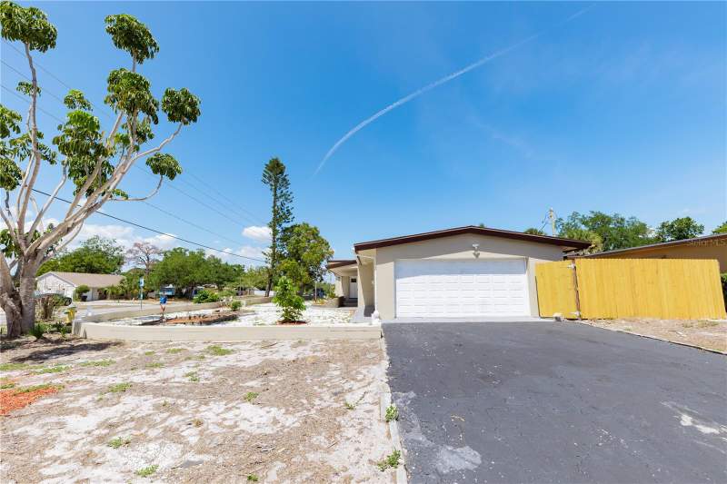 3 bedroom Single Family Residence at 4946 Dr Martin Luther King Jr Street, Lake Maggiore Park Rev, St Petersburg — photo 5