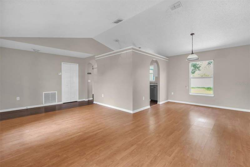 3 bedroom Single Family Residence at 525 CARLSBAD DRIVE, POINCIANA VILLAGE 1 NBHD 1 SOUTH, KISSIMMEE — photo 3