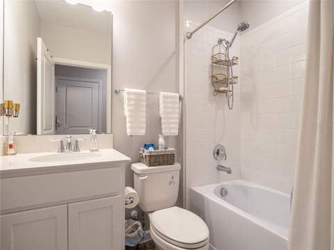 4902 Livingston Lane, Oviedo FL - photo 18 of 41