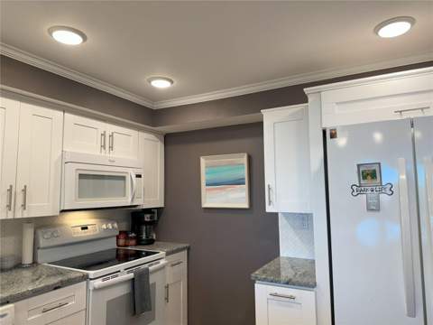 7400 Sun Island Drive #603, South Pasadena FL - photo 7 of 22