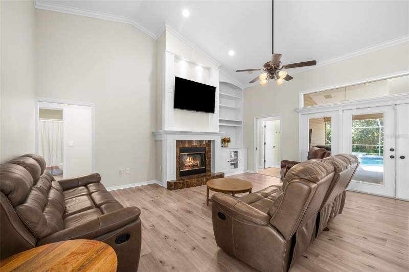 4 bedroom Single Family Residence at 10527 NW 14th Place, Broadmoor Ph 6, Gainesville — photo 5