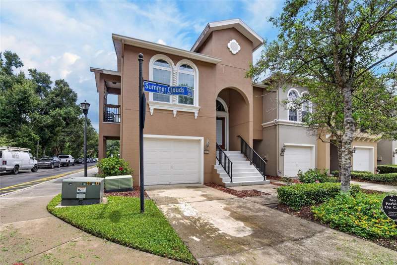 307 SUMMER CLOUDS PLACE home for sale in Whispering Oaks