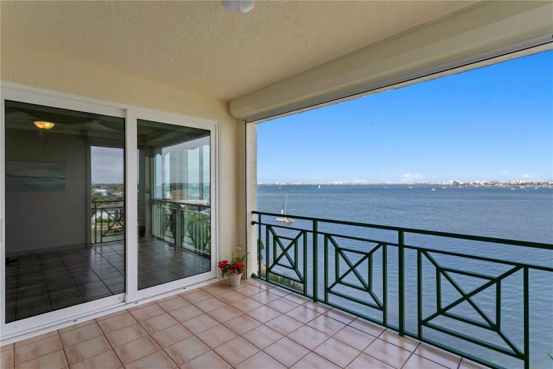 2 bedroom Condominium at 4717 Dolphin Cay Lane #507, Dolphin Cay Antigua, St Petersburg — photo 3