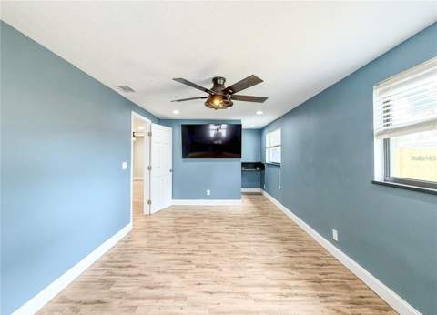8648 78th Place, Seminole FL - photo 22 of 28